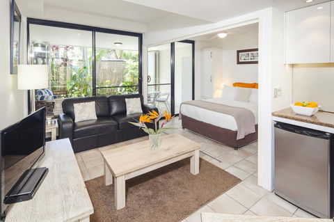 Julians Apartments - Kingaroy Accommodation 35