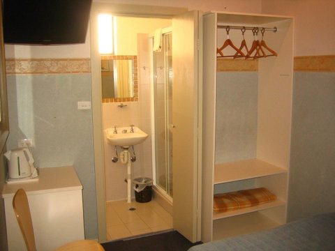 Hotel 59 Sydney - Kingaroy Accommodation 24
