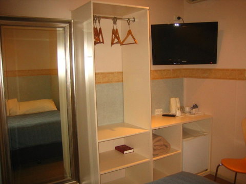 Hotel 59 Sydney - Kingaroy Accommodation 38