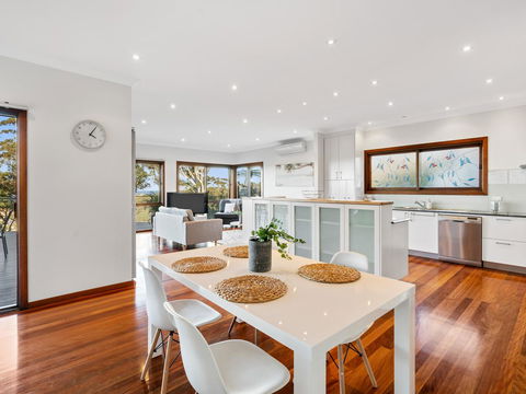 The Beach House Terrigal - Kingaroy Accommodation 4