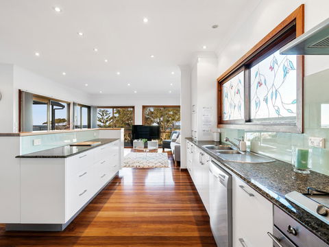 The Beach House Terrigal - Kingaroy Accommodation 2