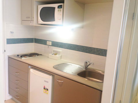 BASE Holidays - Ettalong Beach Premium Apartments - Kingaroy Accommodation 23
