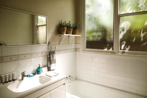 Morpeth Cottage - Kingaroy Accommodation 29