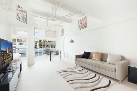 Waterfront Apartment On Sydney Harbour - Kingaroy Accommodation 6
