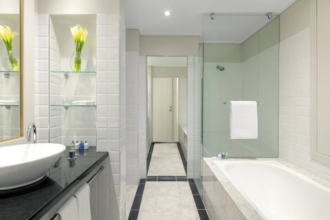 Radisson Blu Plaza Hotel Sydney - Kingaroy Accommodation 7