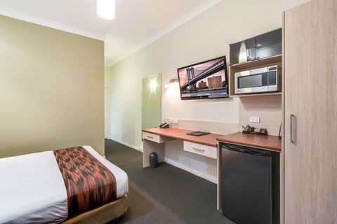 Prince Of Wales Hotel - Kingaroy Accommodation 29