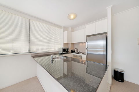 Wyndel Apartments - Apex North Sydney - Kingaroy Accommodation 5