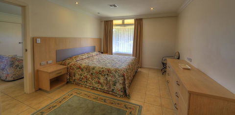 Cooma Motor Lodge Motel - Kingaroy Accommodation 26