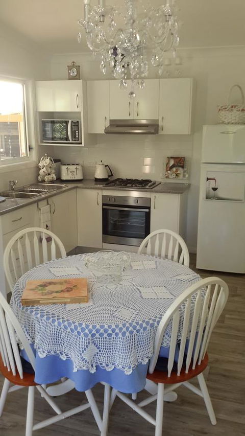 The Best Exotic Magnolia Cottage - Kingaroy Accommodation 25