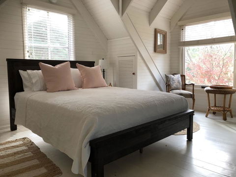Arcadia - The Barn Cottage & Rosehill Cottage - Kingaroy Accommodation 6