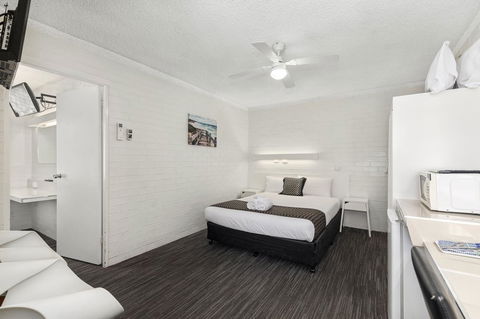 Coastal Bay Motel - Kingaroy Accommodation 16