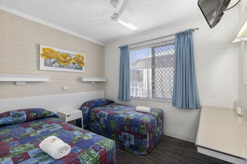 Coastal Bay Motel - Kingaroy Accommodation 15