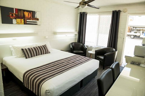 Coastal Bay Motel - Kingaroy Accommodation 27