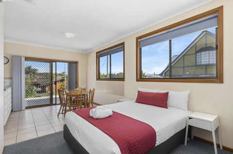 Coastal Bay Motel - Kingaroy Accommodation 8