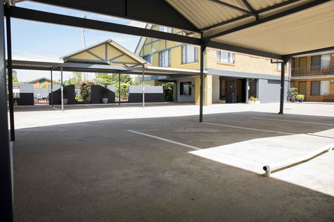 Coastal Bay Motel - Kingaroy Accommodation 39