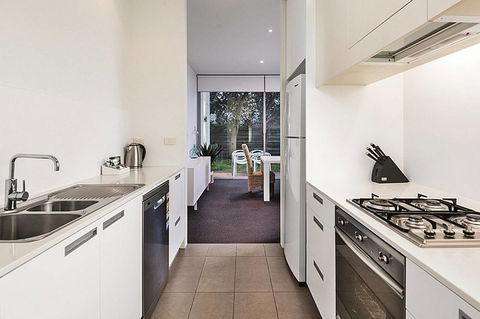 Coast 35 - Kingaroy Accommodation 2