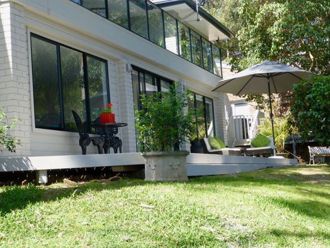 The Retreat At Palm Beach - Kingaroy Accommodation 1