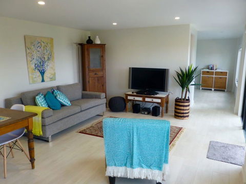 The Retreat At Palm Beach - Kingaroy Accommodation 7