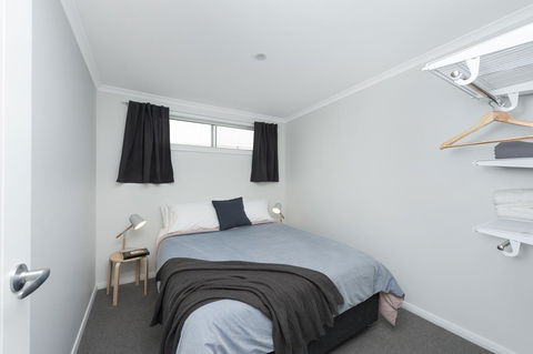 125 Milton - Kingaroy Accommodation 6