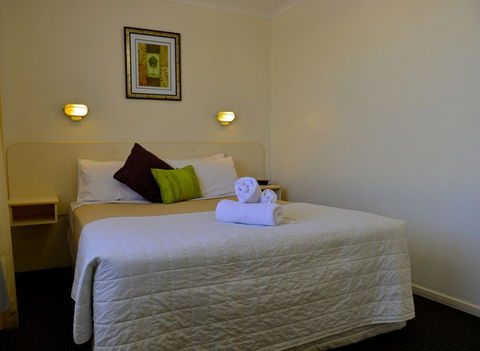 Beach House Holiday Apartments - Kingaroy Accommodation 5