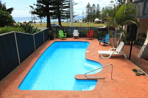 Beach House Holiday Apartments - Kingaroy Accommodation 19