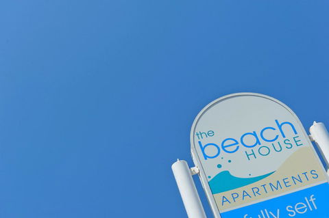 Beach House Holiday Apartments - Kingaroy Accommodation 3