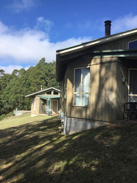 Jenolan Cabins - Kingaroy Accommodation 2