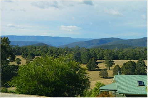 Jenolan Cabins - Kingaroy Accommodation 13