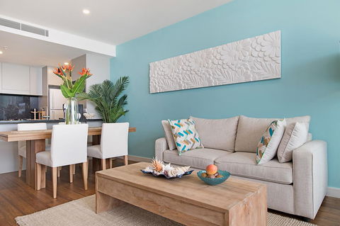 Arena Luxury Beachfront Apartment - Kingaroy Accommodation 34