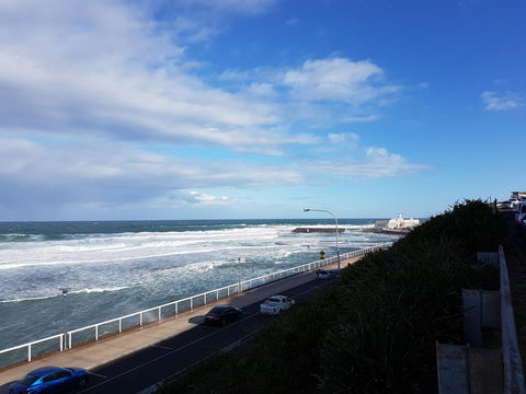 Arena Luxury Beachfront Apartment - Kingaroy Accommodation 38