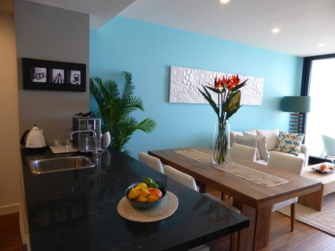 Arena Luxury Beachfront Apartment - Kingaroy Accommodation 35