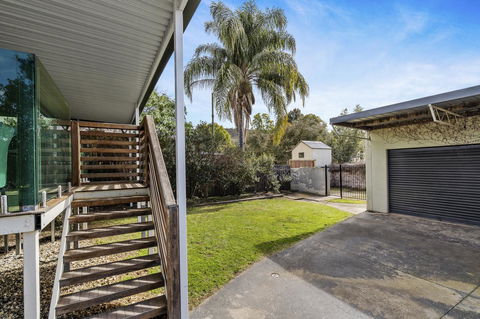The Spa Cottage With HotTub, Netflix & Stan - Kingaroy Accommodation 21