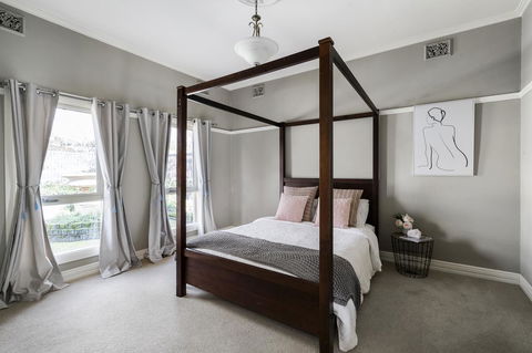 The Spa Cottage With HotTub, Netflix & Stan - Kingaroy Accommodation 7