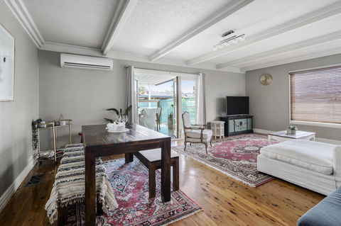 The Spa Cottage With HotTub, Netflix & Stan - Kingaroy Accommodation 23
