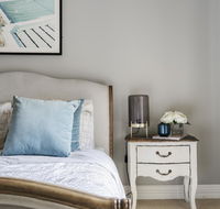The Spa Cottage with HotTub Netflix  Stan - Kingaroy Accommodation