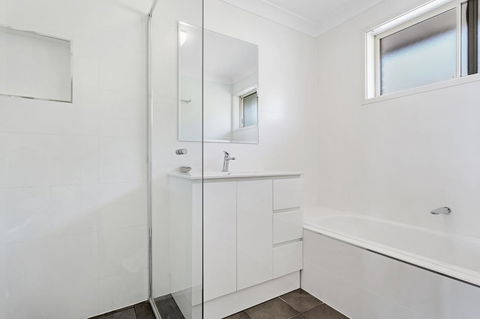 Foreshore Drive, 123, Sandranch - Kingaroy Accommodation 14