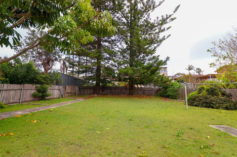 Coastal Horizons Beach House - Kingaroy Accommodation 15