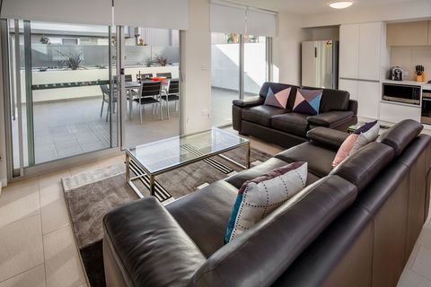 Hamilton Executive Apartments - Kingaroy Accommodation 23