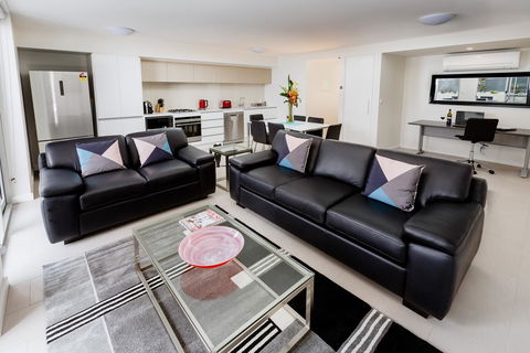Hamilton Executive Apartments - Kingaroy Accommodation 35