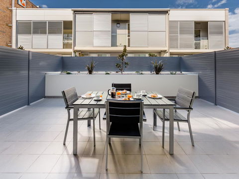 Hamilton Executive Apartments - Kingaroy Accommodation 4
