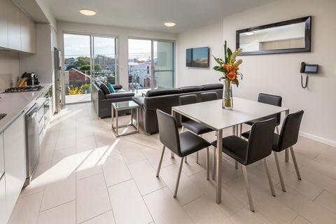 Hamilton Executive Apartments - Kingaroy Accommodation 41