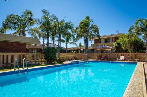 Kalindo Merimbula - Kingaroy Accommodation 0