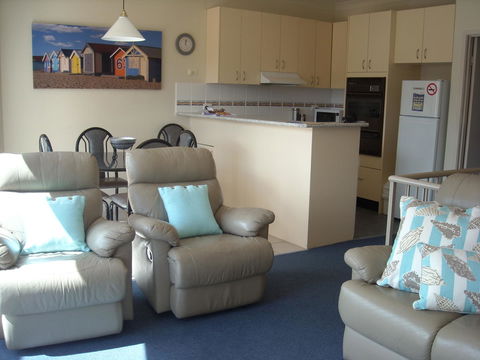 Beaches Apartments Merimbula - Kingaroy Accommodation 2