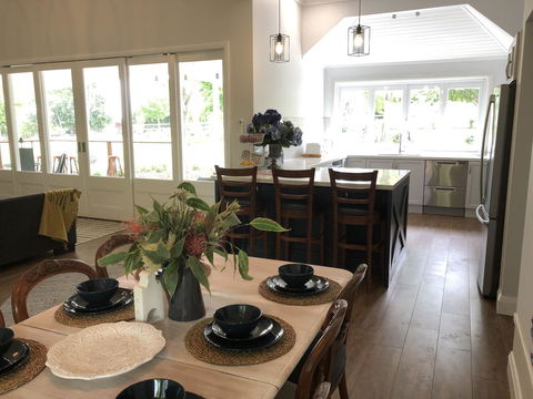 Chanticleer Gardens Barn Cottage With A Pool - Kingaroy Accommodation 30