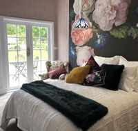 Chanticleer Gardens - Kingaroy Accommodation