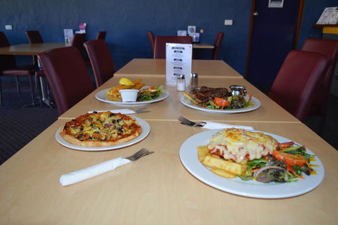 Brolga Hotel Motel - Coleambally - Kingaroy Accommodation 28
