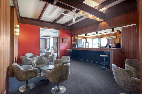 Black Dolphin Resort Motel & Apartments - Kingaroy Accommodation 34