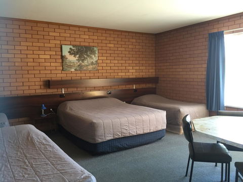 Deniliquin Motel - Kingaroy Accommodation 14