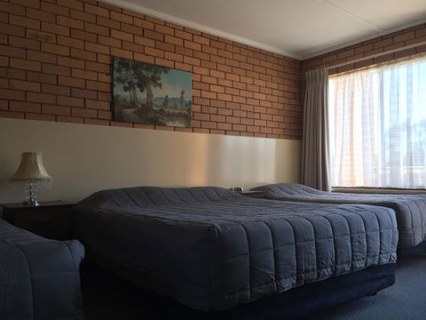 Deniliquin Motel - Kingaroy Accommodation 12