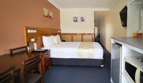 Highway Motor Inn Taree - Kingaroy Accommodation 7